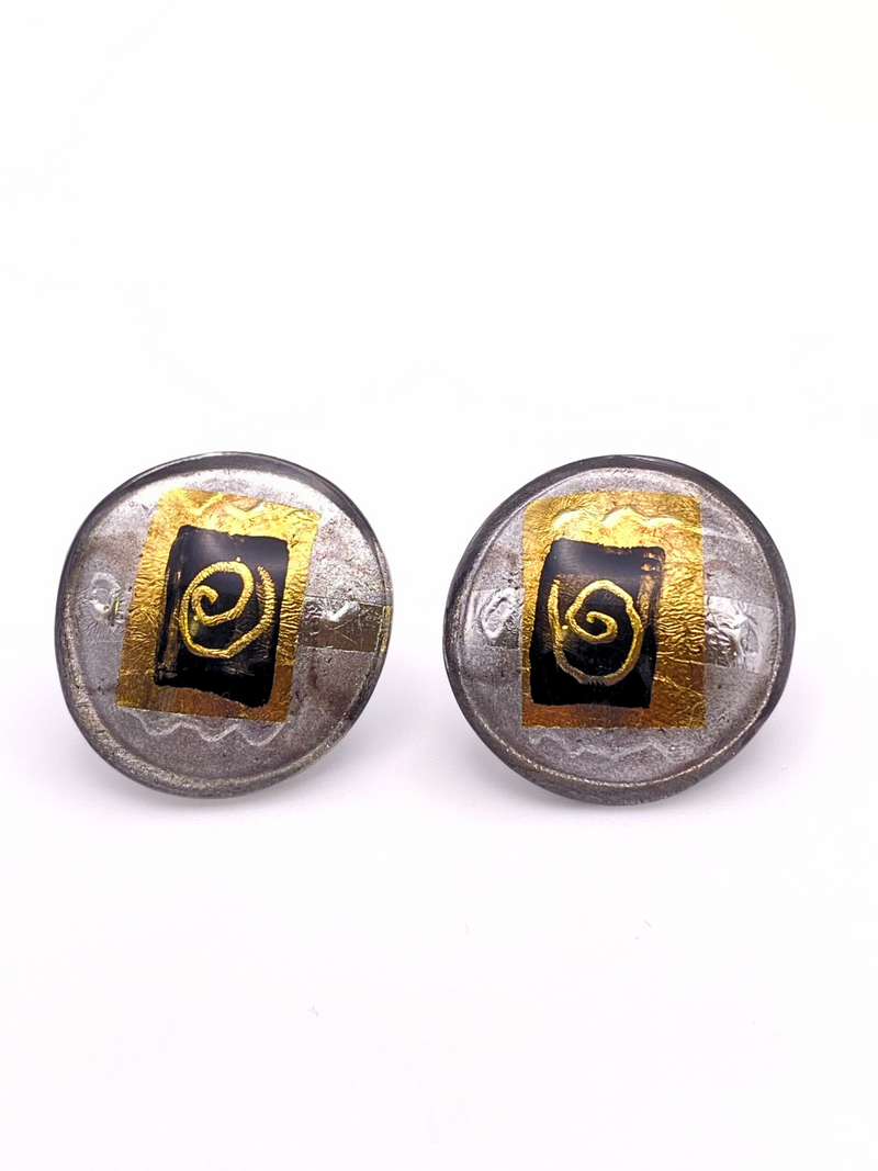 Round dome studs