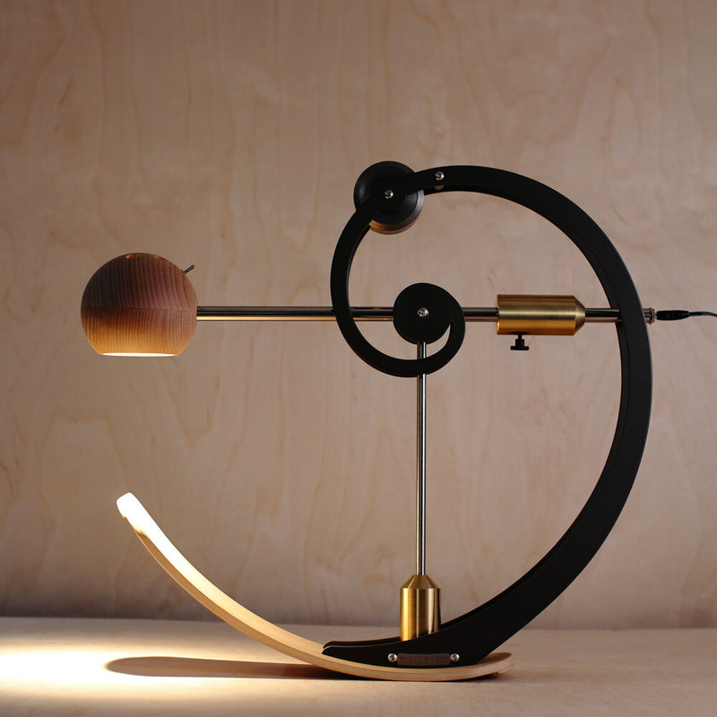 The Balance Lamp