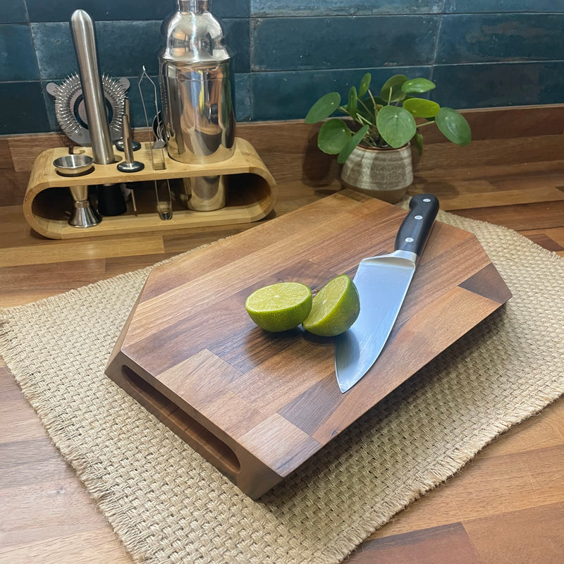 "Oblique" Chopping Board