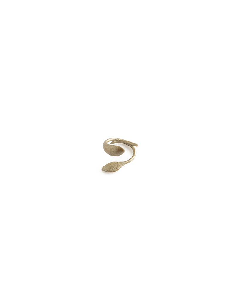 Elle Ring