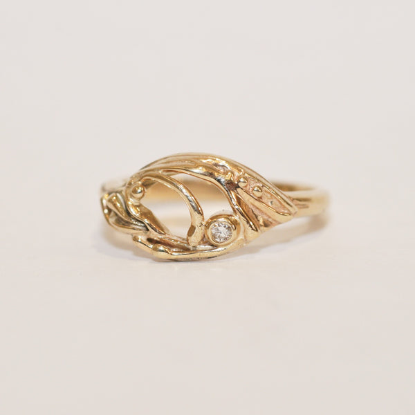 9ct Gold and Diamond Flower Ring - No. 38